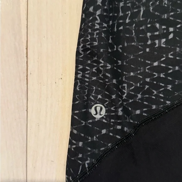 Lululemon capri leggings - Picture 3 of 5